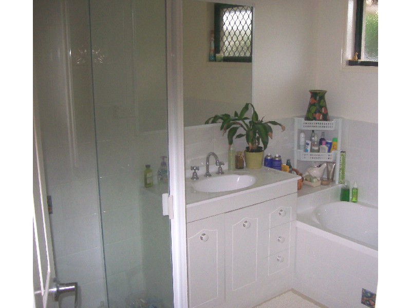 14 Red Gum Court, Urraween QLD 4655