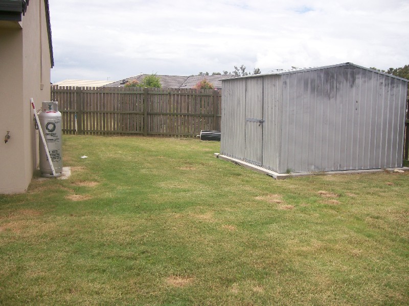 14 Red Gum Court, Urraween QLD 4655