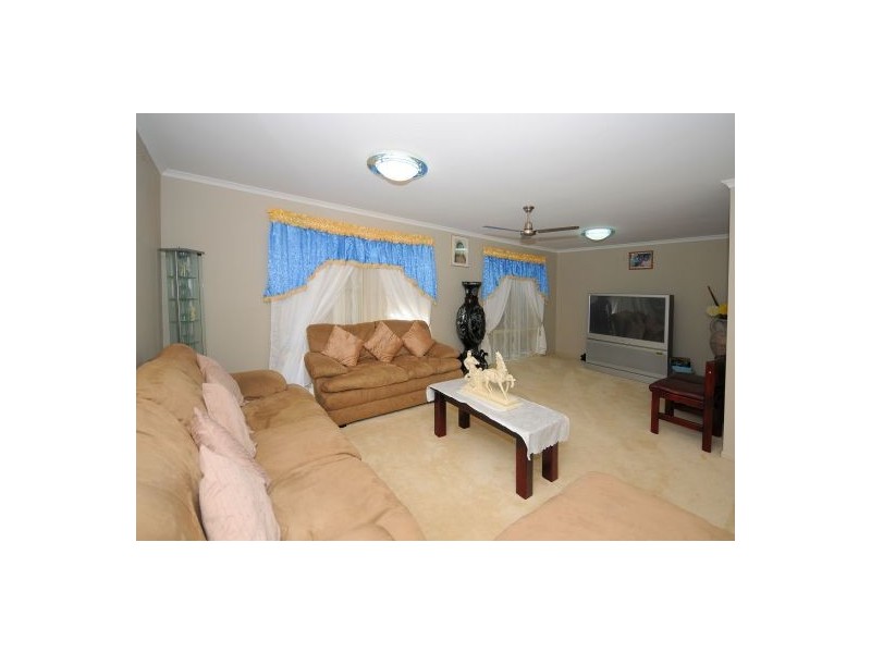 9 Lakeridge Drive, Dundowran QLD 4655