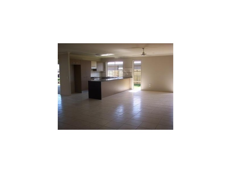 13 Captain Cook Street, Urraween QLD 4655