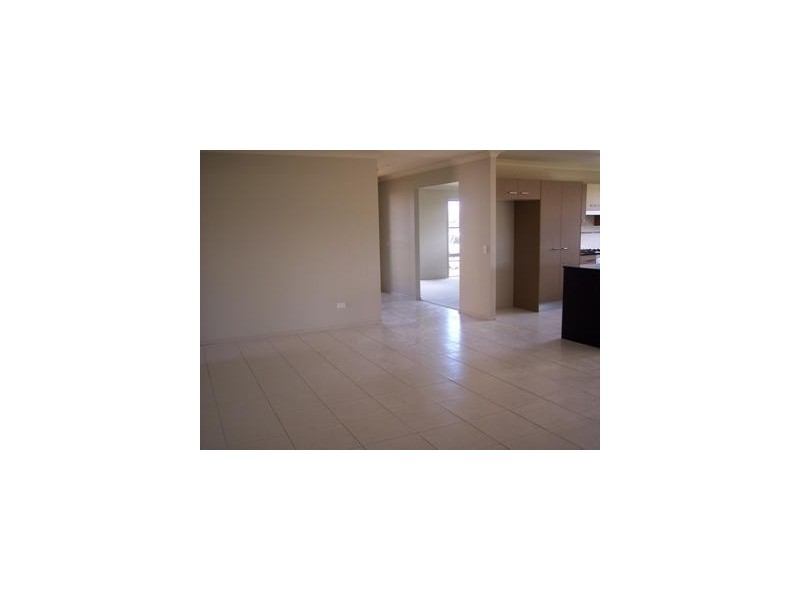 13 Captain Cook Street, Urraween QLD 4655