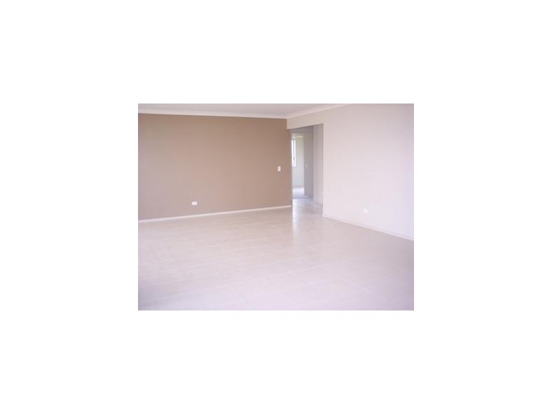 13 Captain Cook Street, Urraween QLD 4655