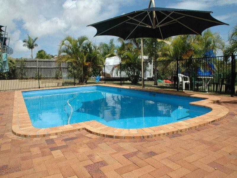 33 Royal Drive, Hervey Bay QLD 4655