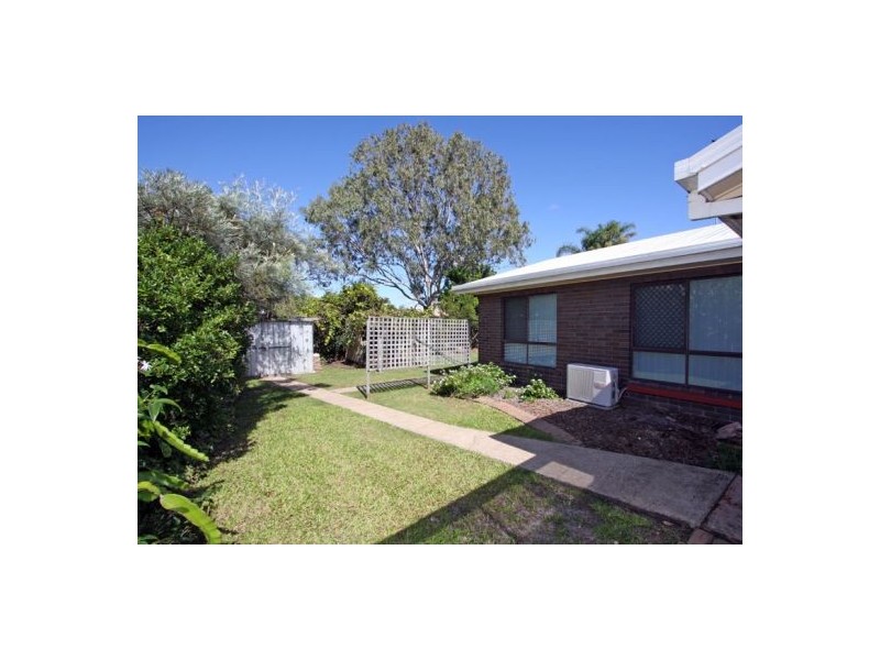 22  RACHAEL ST, Point Vernon QLD 4655