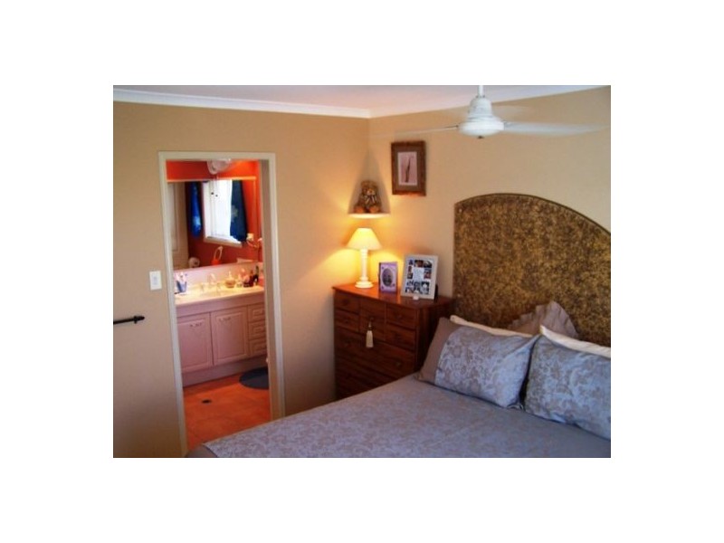 5 Whistler, Eli Waters QLD 4655