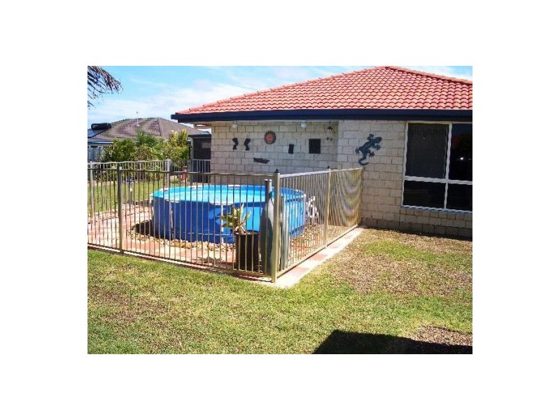 5 Whistler, Eli Waters QLD 4655