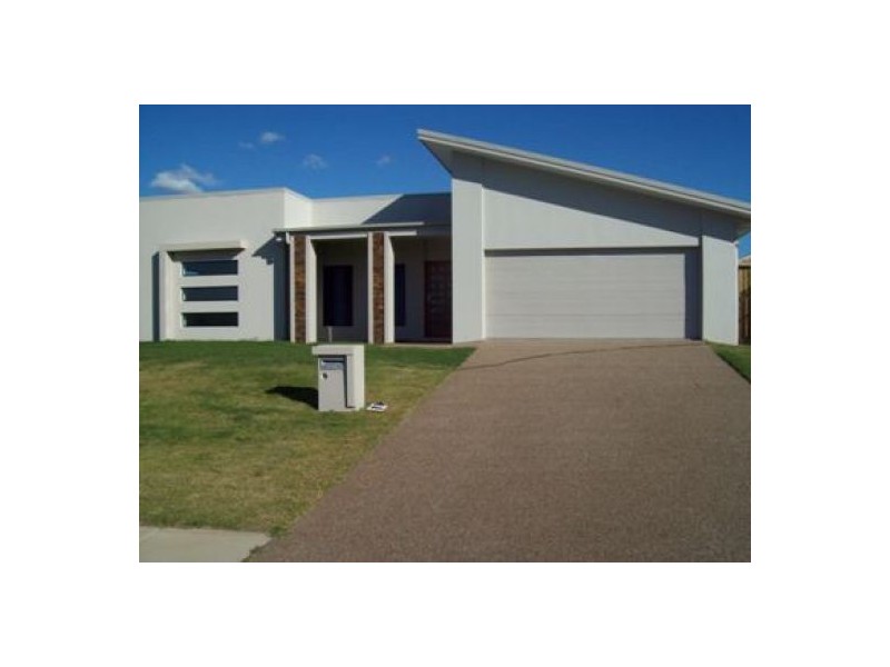 73 Samarai Drive, Wondunna QLD 4655