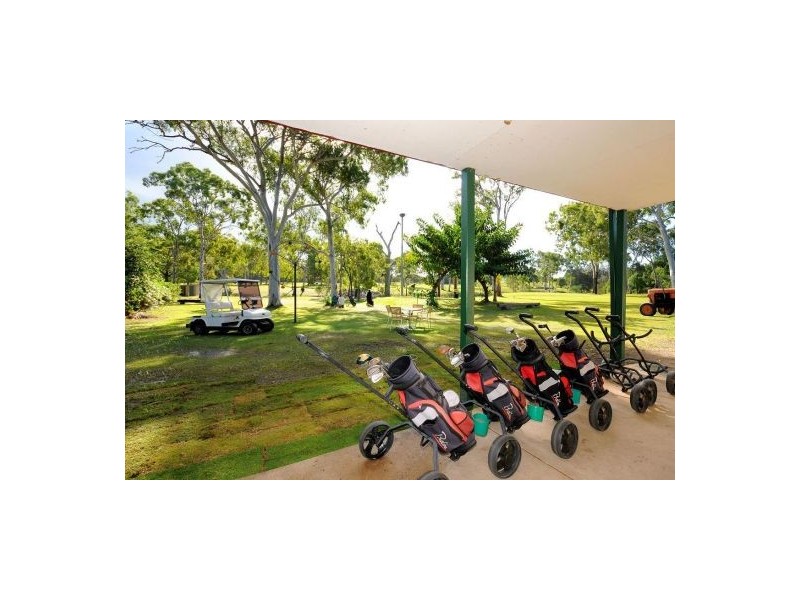 1423 Booral Road, Urangan QLD 4655