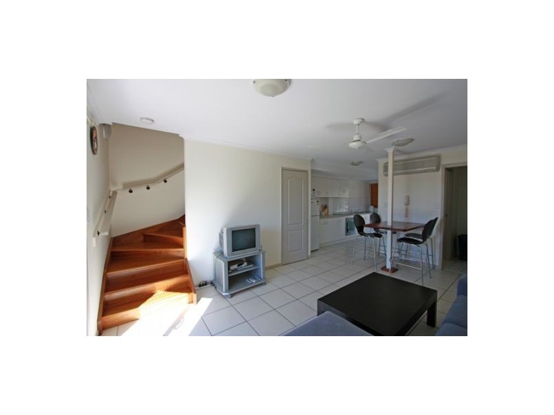 7 & 10/56 Main Street, Pialba QLD 4655