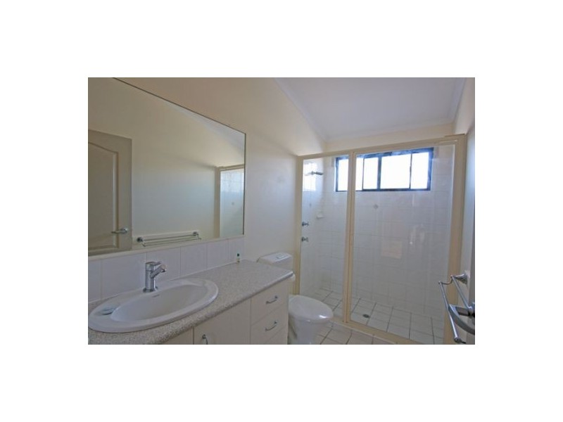 7 & 10/56 Main Street, Pialba QLD 4655