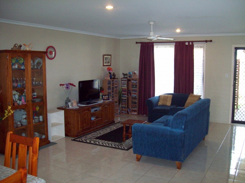 52 Joselyn Drive, Point Vernon QLD 4655