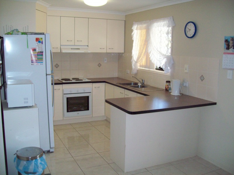 52 Joselyn Drive, Point Vernon QLD 4655