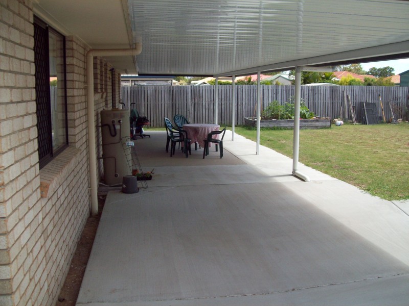 52 Joselyn Drive, Point Vernon QLD 4655