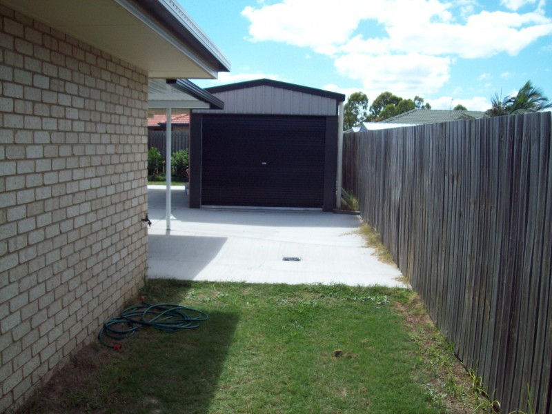 52 Joselyn Drive, Point Vernon QLD 4655