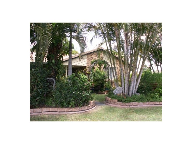 32 Ibis Blvd, Eli Waters QLD 4655