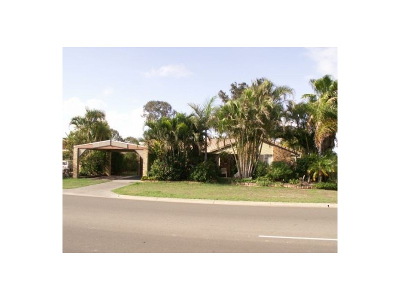 32 Ibis Blvd, Eli Waters QLD 4655