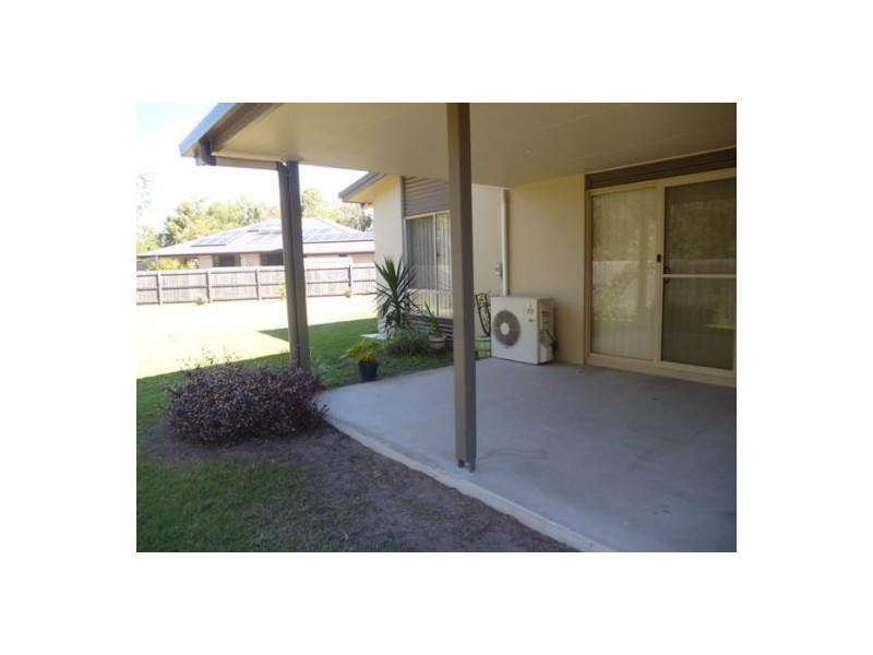42 Swan View Drive, Toogoom QLD 4655