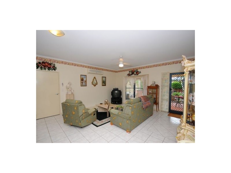 32-34 Elizabeth Street, Urangan QLD 4655