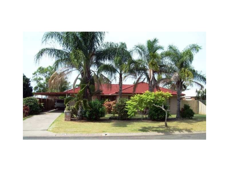16 Vicki Parade, Torquay QLD 4655
