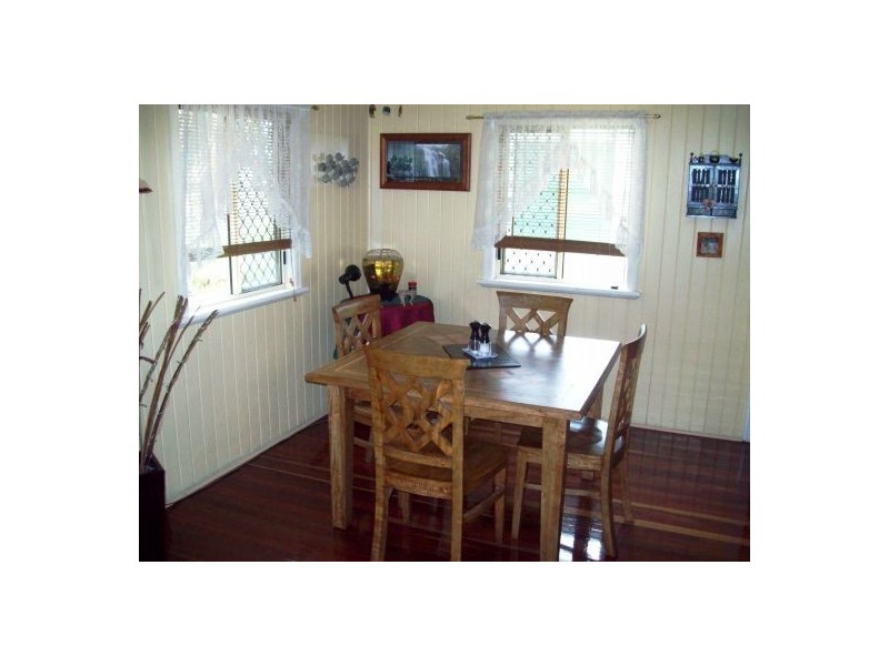 29 Kent Street, Urangan QLD 4655