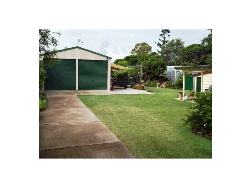 29 Kent Street, Urangan QLD 4655