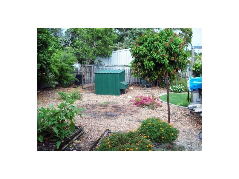 29 Kent Street, Urangan QLD 4655