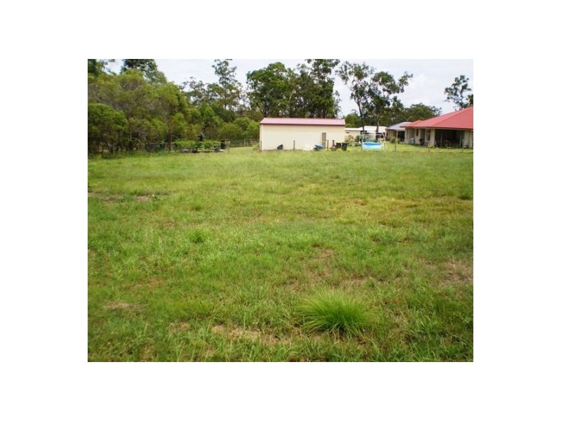 11 Oakes Drive, Burrum Heads QLD 4659