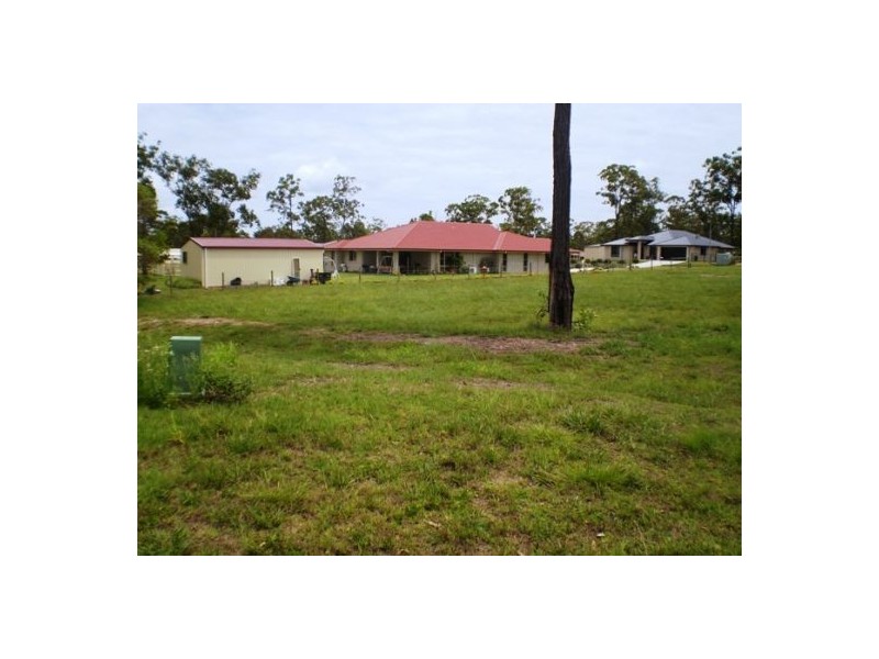 11 Oakes Drive, Burrum Heads QLD 4659