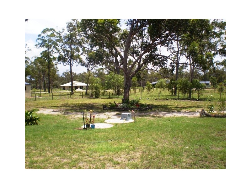 10 brypat close, Burrum Heads QLD 4659