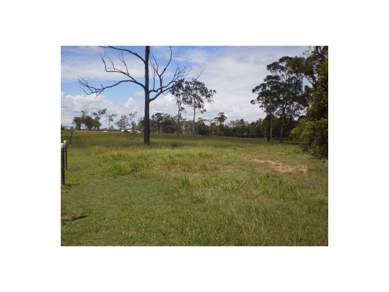 6 Oakes Drive, Burrum Heads QLD 4659