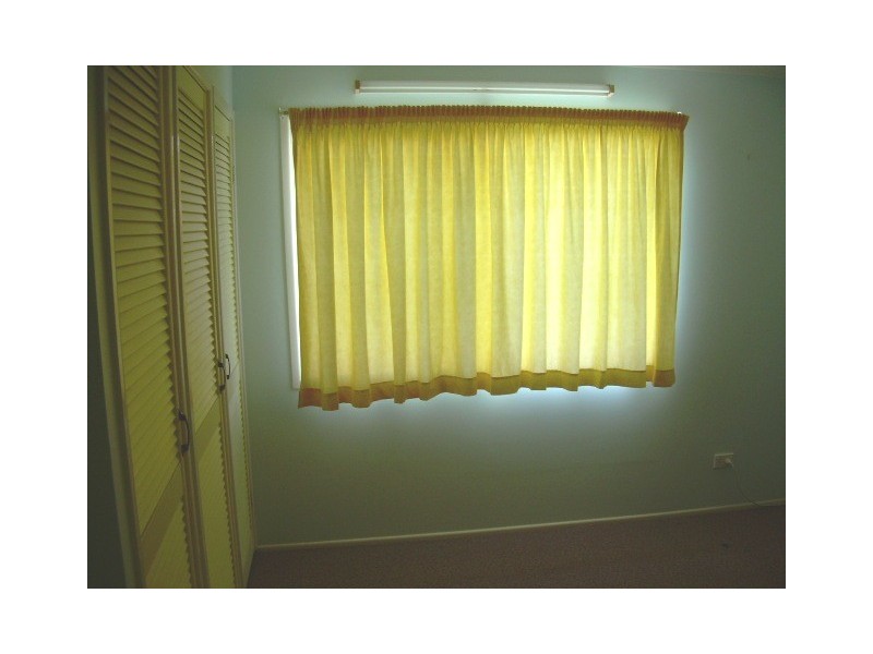 14 Hayworth, Point Vernon QLD 4655