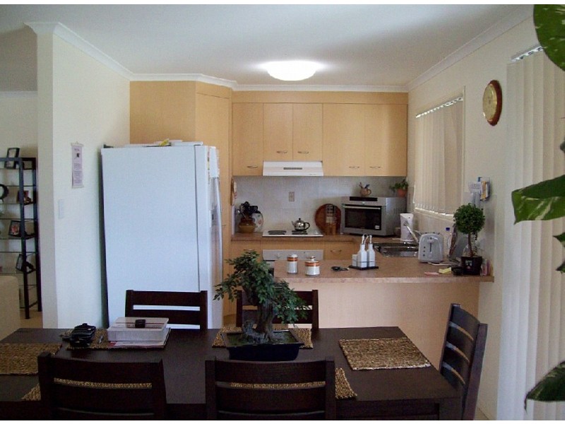 Point Vernon QLD 4655