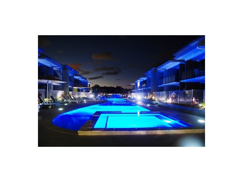 627 Charlton Esplanade, Urangan QLD 4655