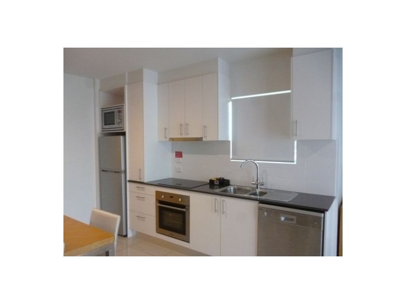 627 Charlton Esplanade, Urangan QLD 4655