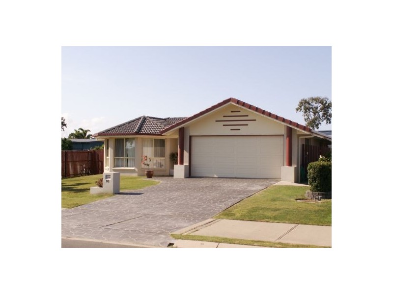 18 Endeavour Way, Eli Waters QLD 4655