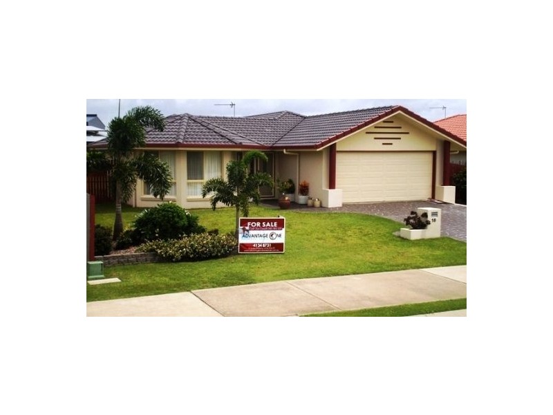 18 Endeavour Way, Eli Waters QLD 4655