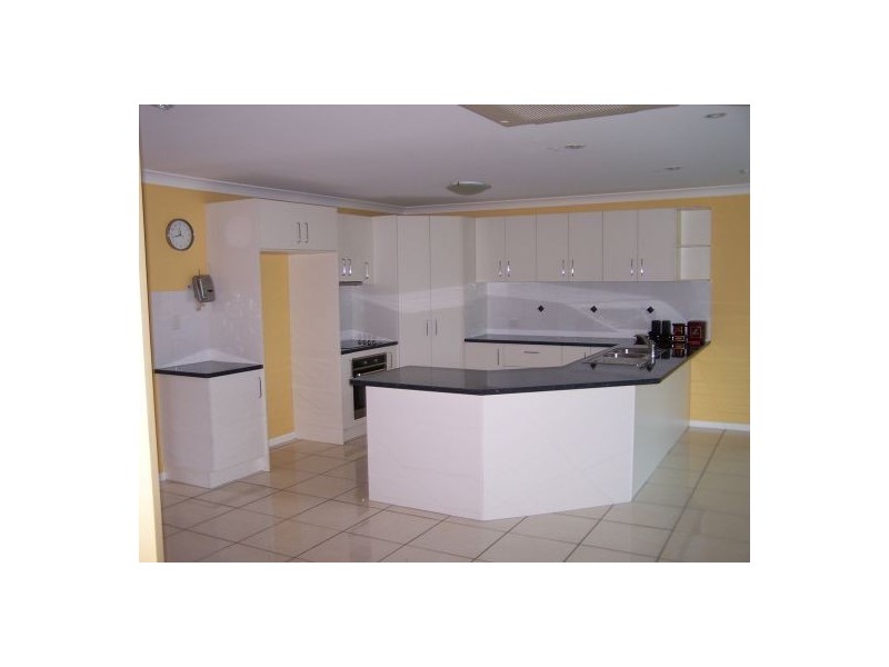63 Yarrilee Cct, Dundowran QLD 4655