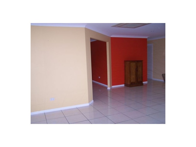 63 Yarrilee Cct, Dundowran QLD 4655