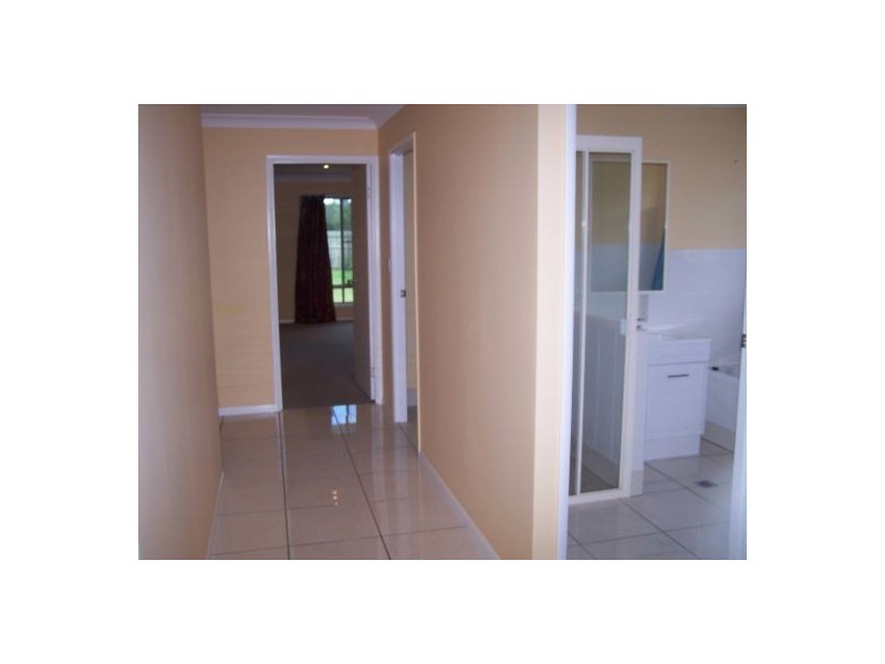 63 Yarrilee Cct, Dundowran QLD 4655