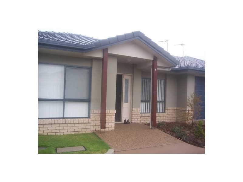 1/146 Elizabeth Street, Urangan QLD 4655