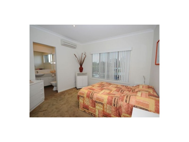 5/201 Torquay Terrace, Torquay QLD 4655