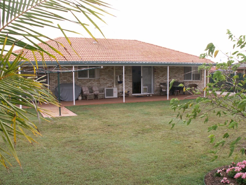 Eli Waters QLD 4655