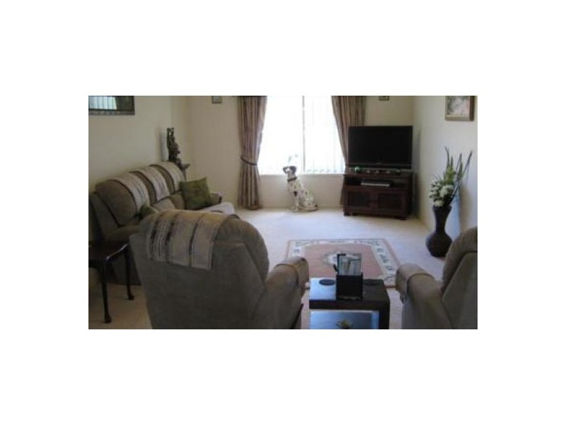 18 Sharyn Court, Point Vernon QLD 4655