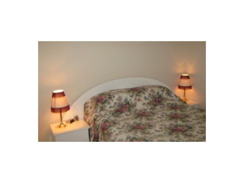 18 Sharyn Court, Point Vernon QLD 4655