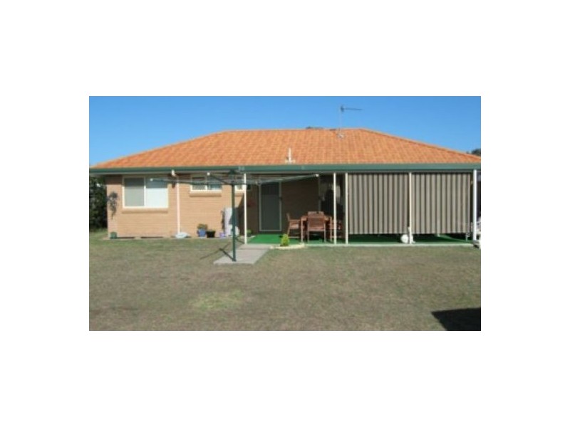 18 Sharyn Court, Point Vernon QLD 4655