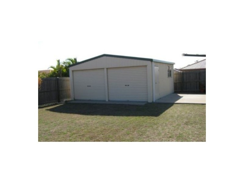 18 Sharyn Court, Point Vernon QLD 4655