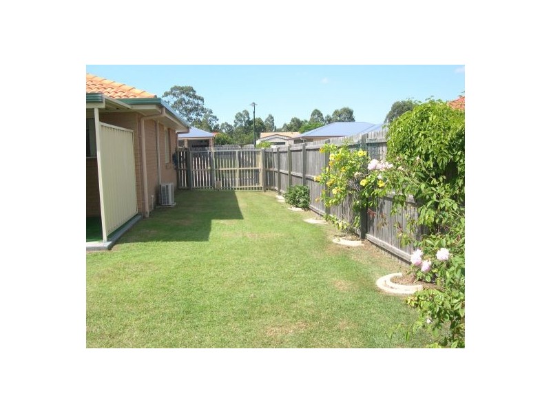 18 Sharyn Court, Point Vernon QLD 4655