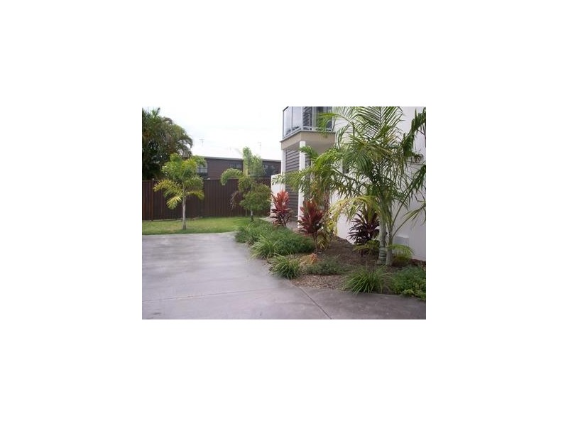 1/194 Cypress Street, Urangan QLD 4655