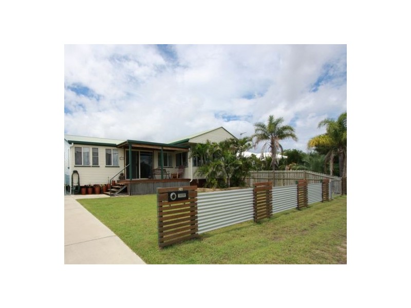 26 Ladbroke Cr, Urangan QLD 4655