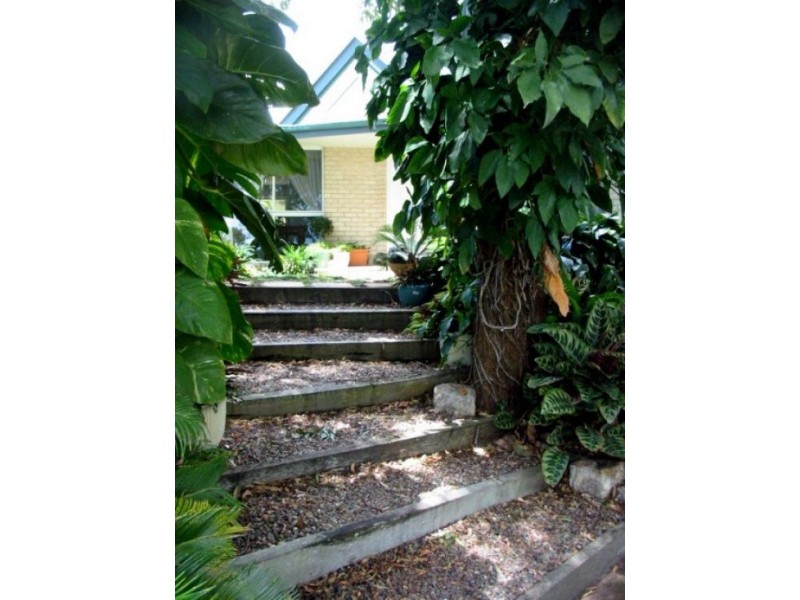 23  Maike Dr, Urraween QLD 4655